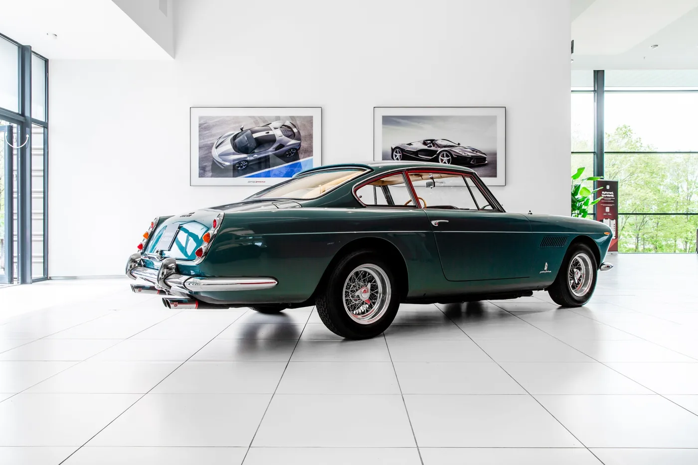 Ferrari 250 GT 2+2 offered by a specialist dealer in Hengelo, Netherlands, photo 3 of 15