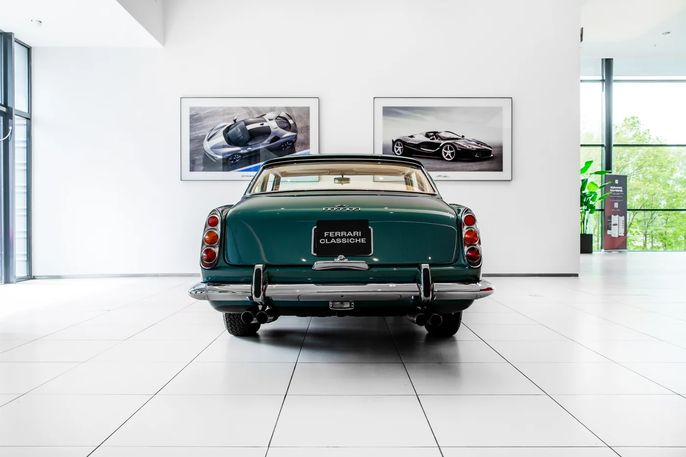 Ferrari 250 GT 2+2 offered by a specialist dealer in Hengelo, Netherlands, photo 4 of 15