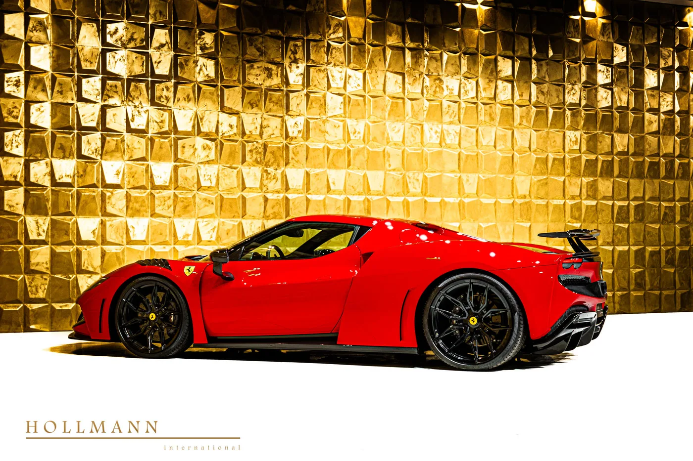 Ferrari 296 GTB offered by a specialist dealer in Stuhr, Germany, photo 8 of 8