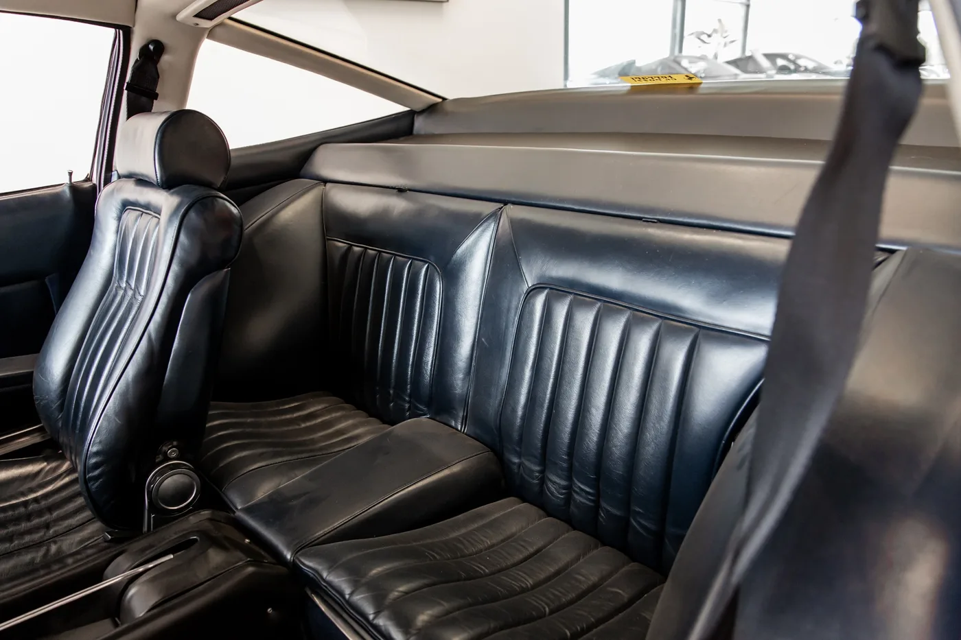 Ferrari 365 GTC/4 offered by a specialist dealer in Hengelo, Netherlands, photo 12 of 15