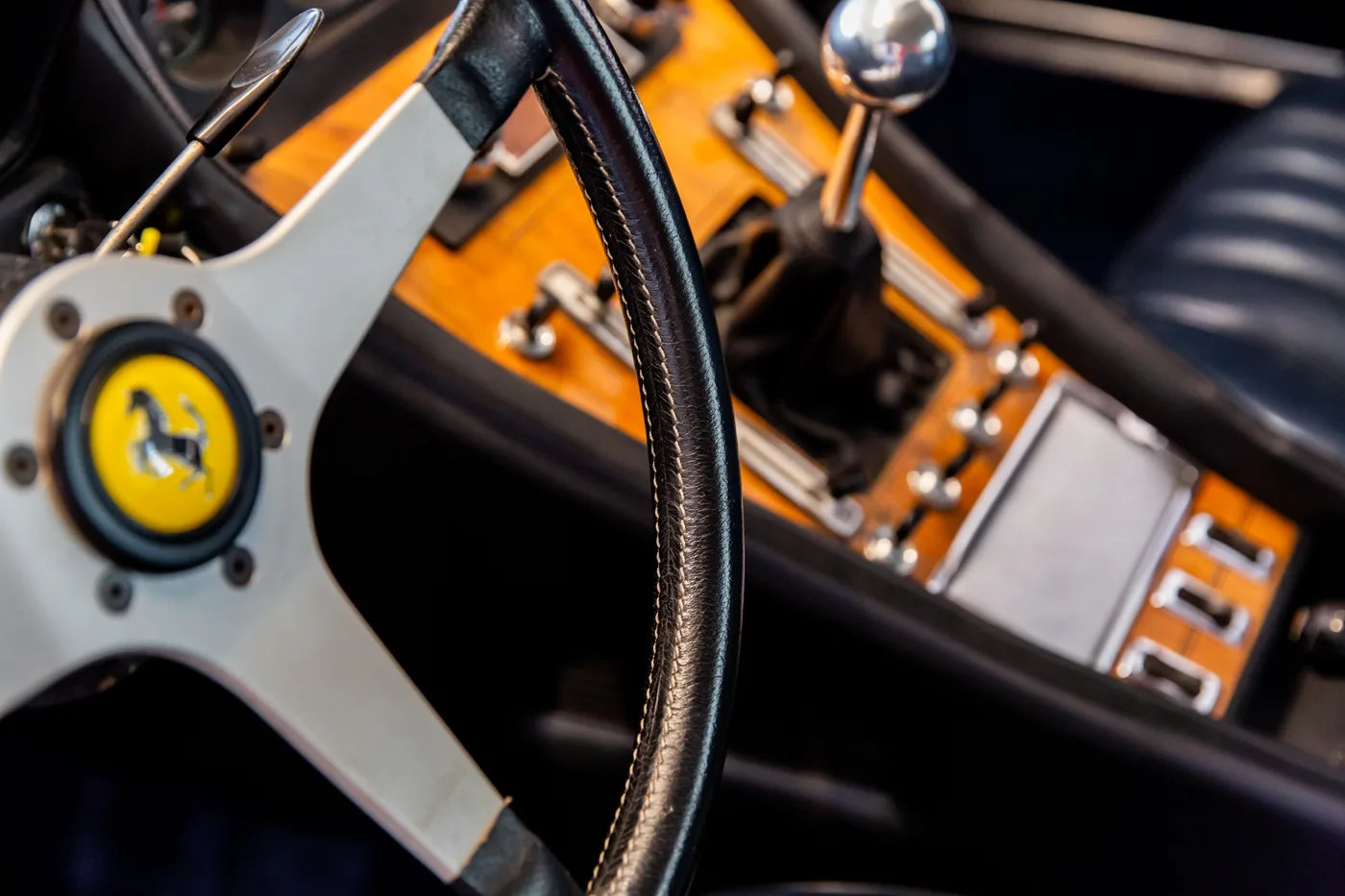 Ferrari 365 GTC/4 offered by a specialist dealer in Hengelo, Netherlands, photo 13 of 15