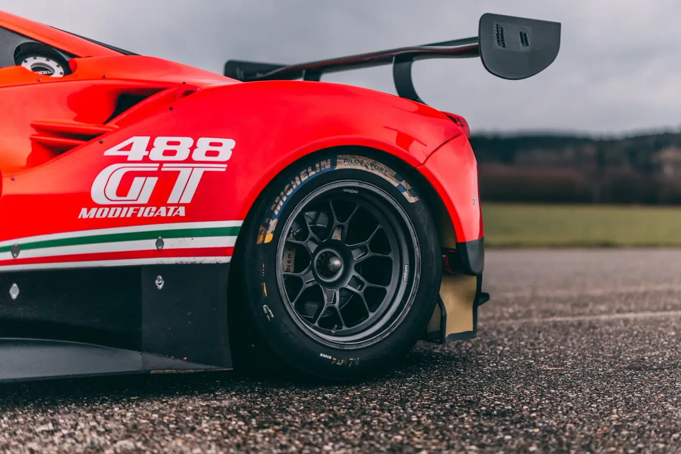 Ferrari 488 GT Modificata track only offered by a specialist dealer in Munich, Germany, photo 9 of 15