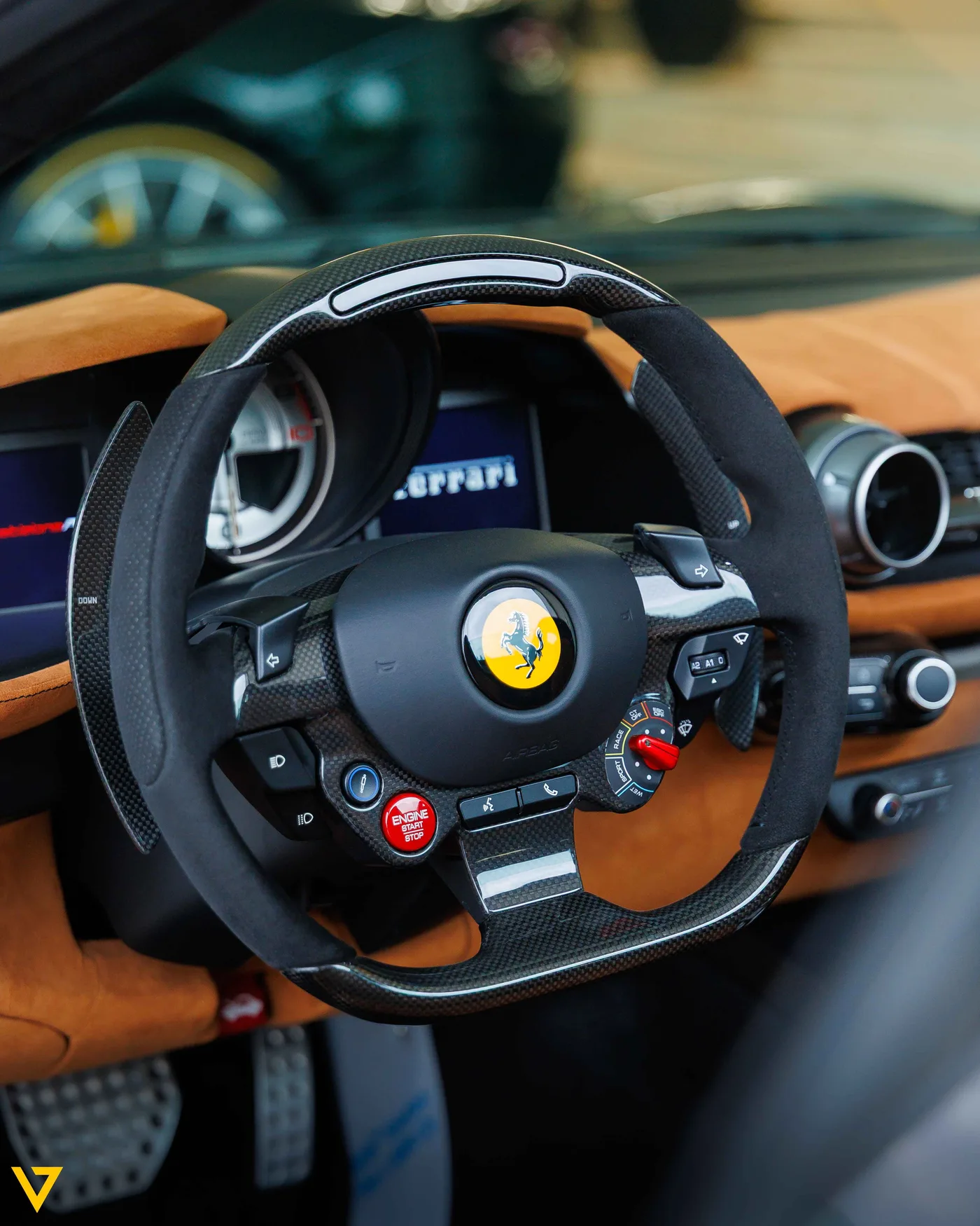 2024 Ferrari 812 Competizione Aperta angeboten von einem Supersportwagenhändler in Riyadh, Saudi-Arabien, Foto 12 von 19