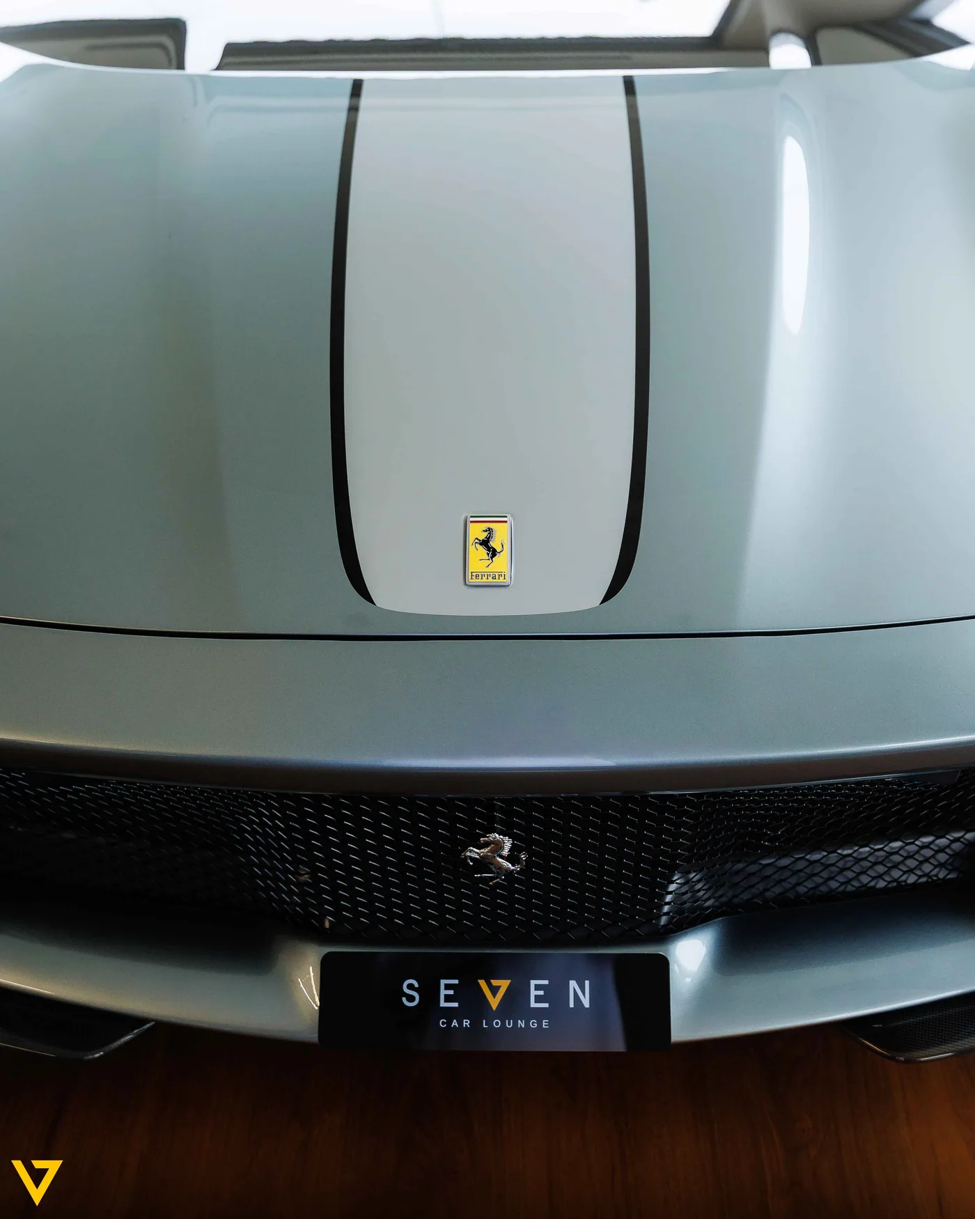 2024 Ferrari 812 Competizione Aperta angeboten von einem Supersportwagenhändler in Riyadh, Saudi-Arabien, Foto 14 von 19