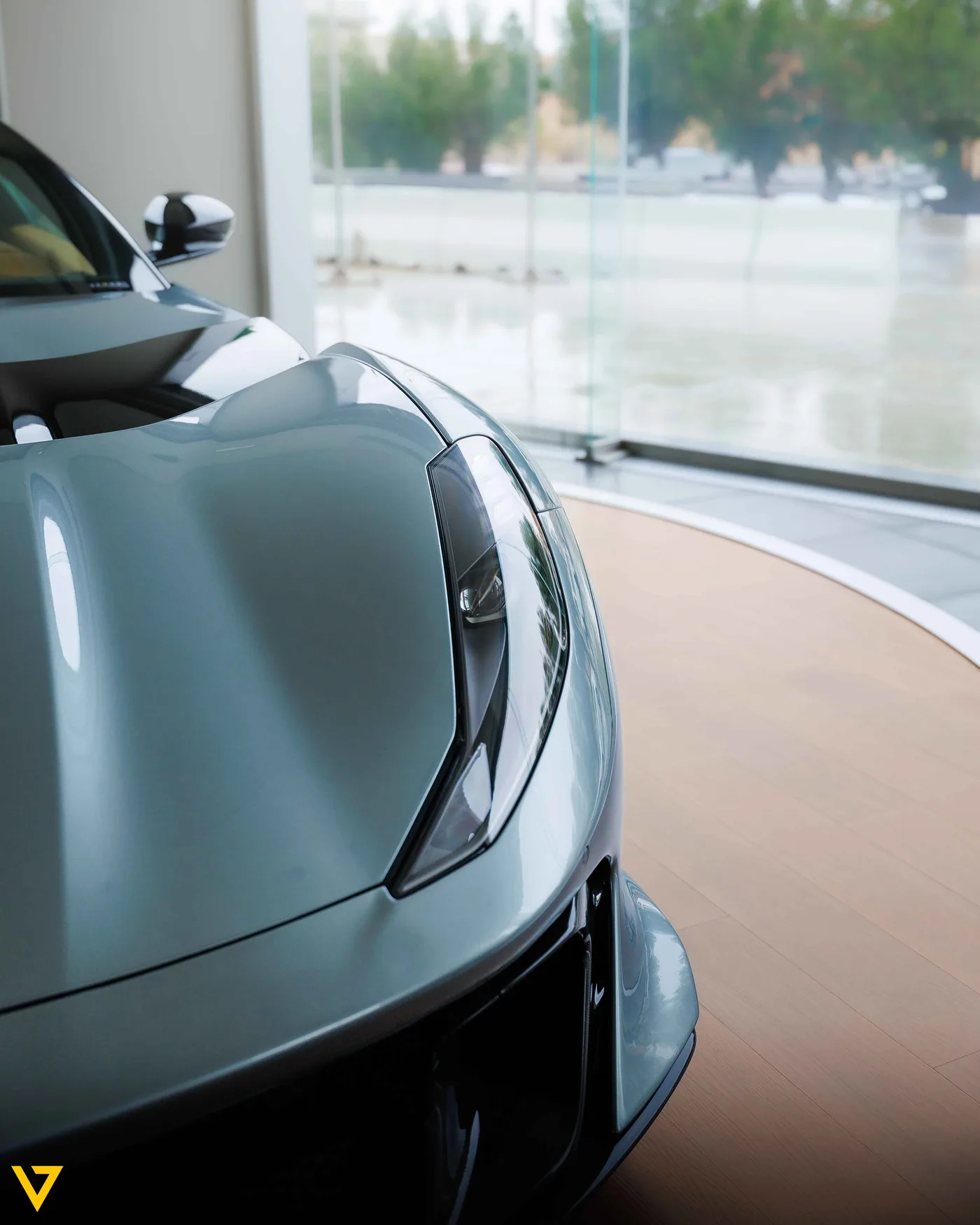 2024 Ferrari 812 Competizione Aperta angeboten von einem Supersportwagenhändler in Riyadh, Saudi-Arabien, Foto 15 von 19