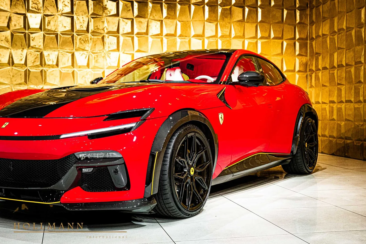 Ferrari Purosangue proposée par un concessionnaire spécialisé à Stuhr, Allemagne, photo 6 sur 8