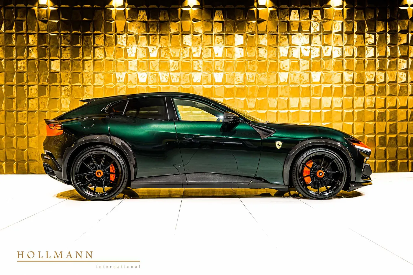 Ferrari Purosangue proposée par un concessionnaire spécialisé à Stuhr, Allemagne, photo 8 sur 8