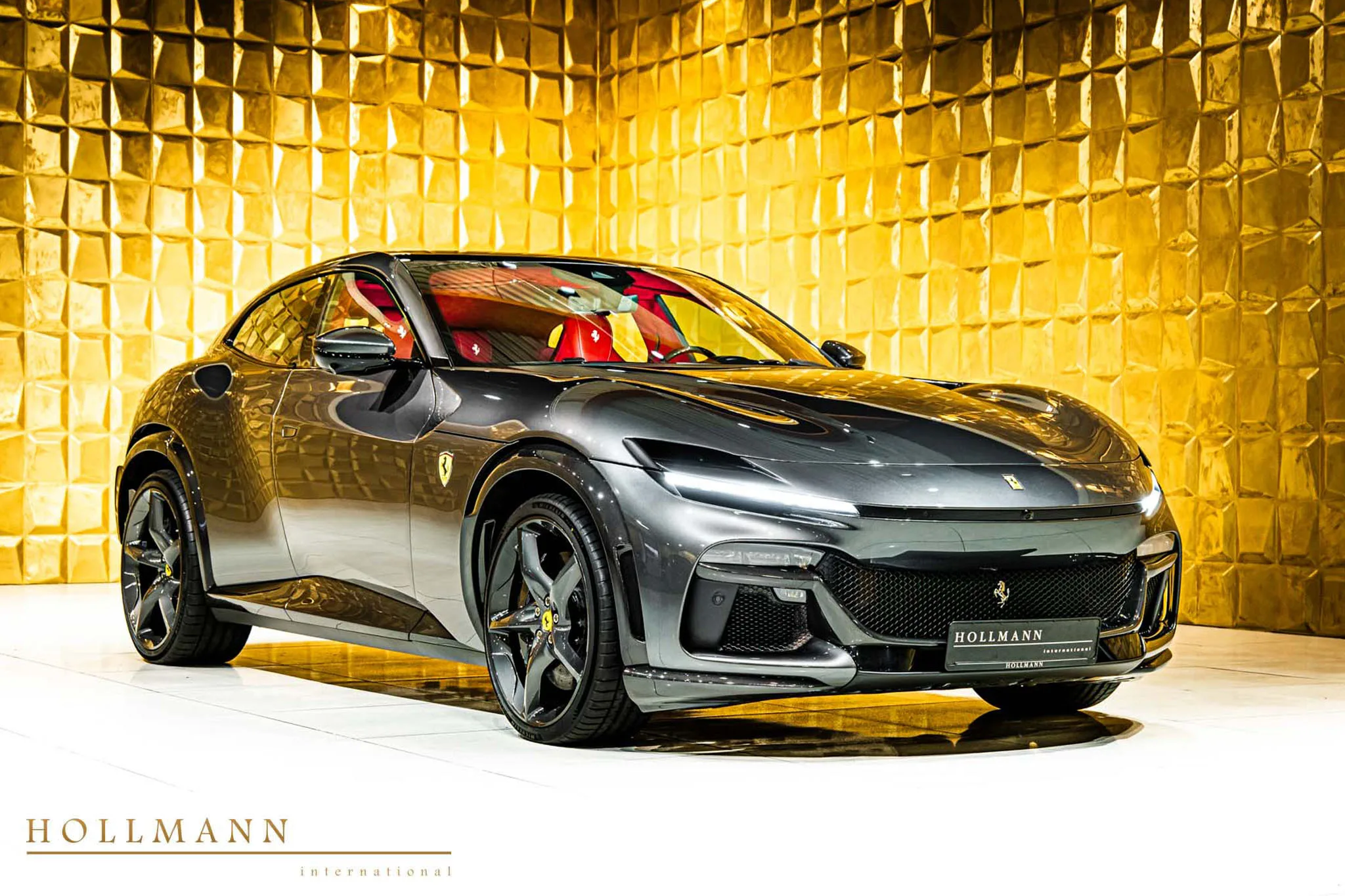 Ferrari Purosangue angeboten von einem Fachhändler in Stuhr, Deutschland, Hauptfoto