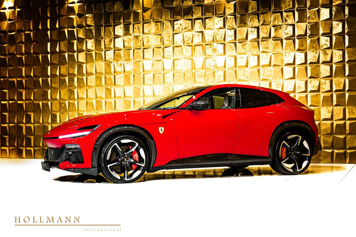 Ferrari Purosangue angeboten von einem Fachhändler in Stuhr, Deutschland, Foto 3 von 8