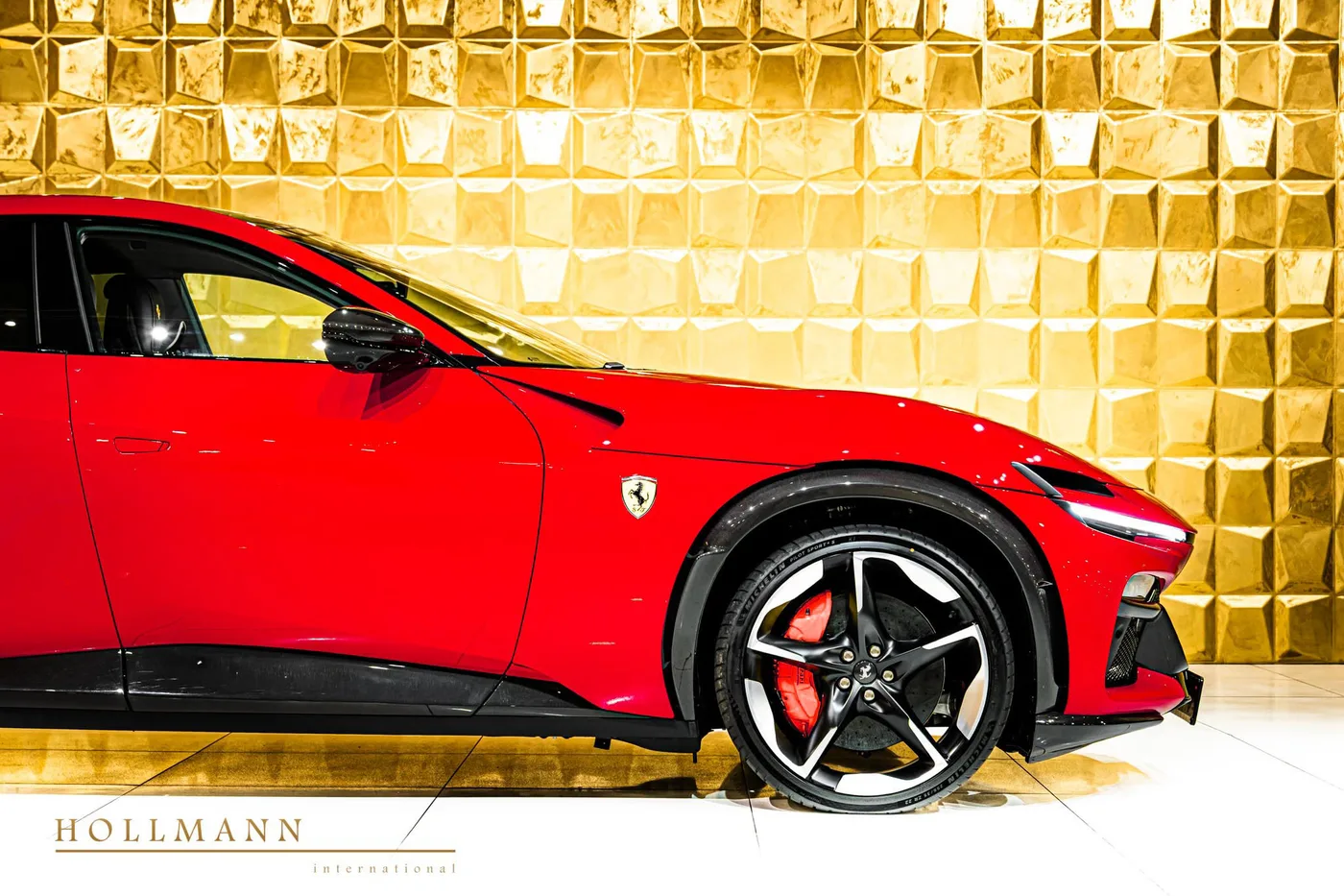 Ferrari Purosangue angeboten von einem Fachhändler in Stuhr, Deutschland, Foto 5 von 8