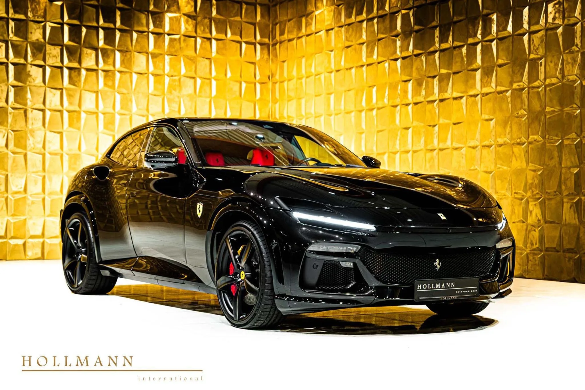 Ferrari Purosangue angeboten von einem Fachhändler in Stuhr, Deutschland, Hauptfoto