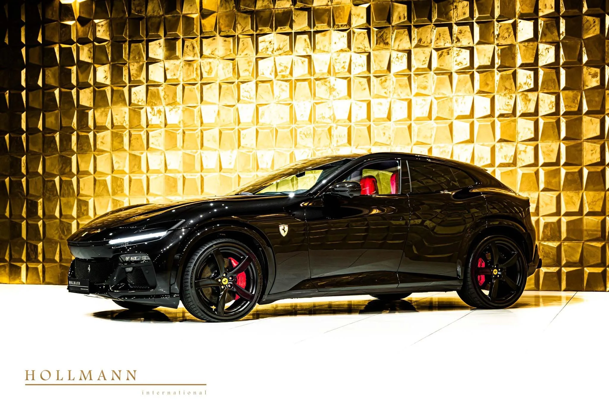 Ferrari Purosangue, 3/17