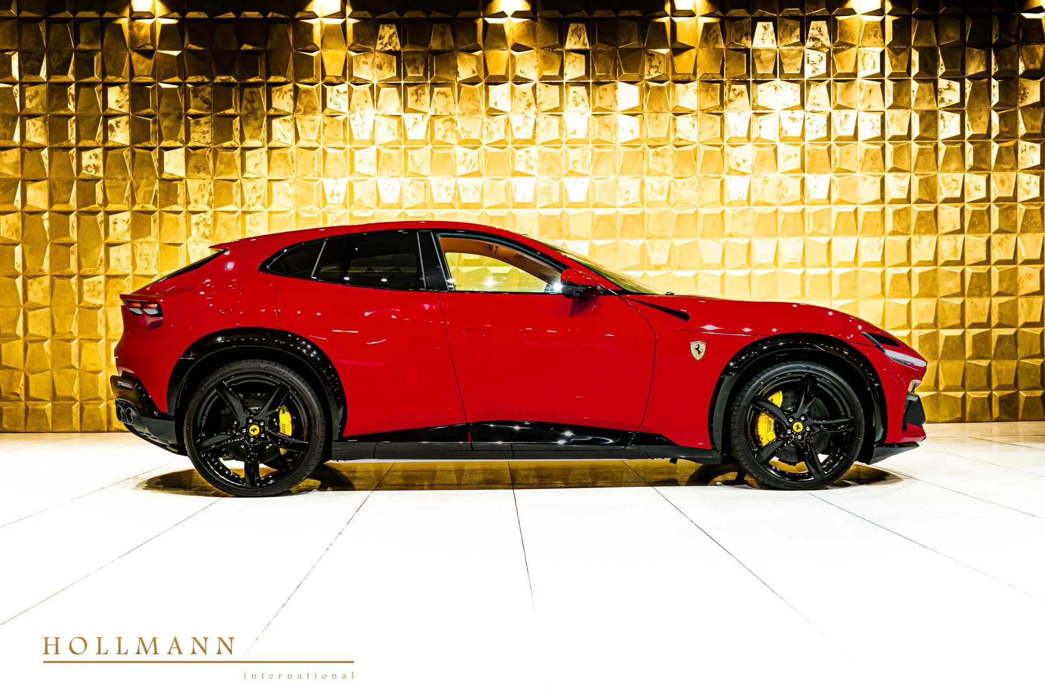 Ferrari Purosangue, 4/18