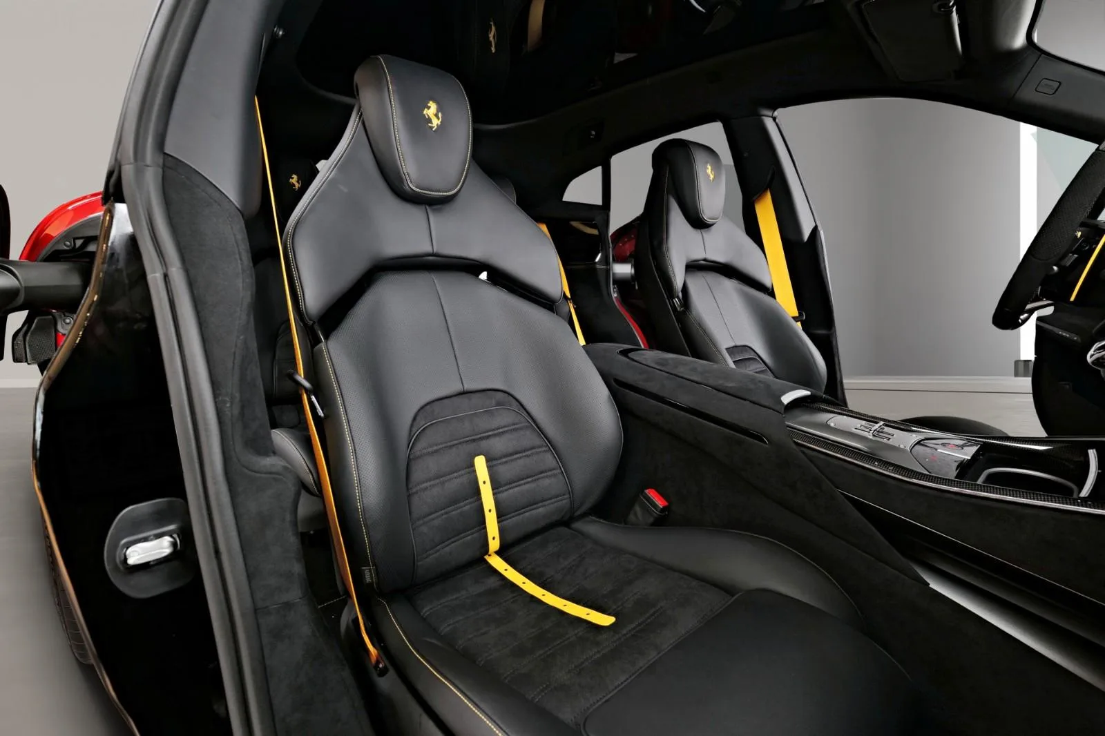 2025 Ferrari Purosangue, 25/25