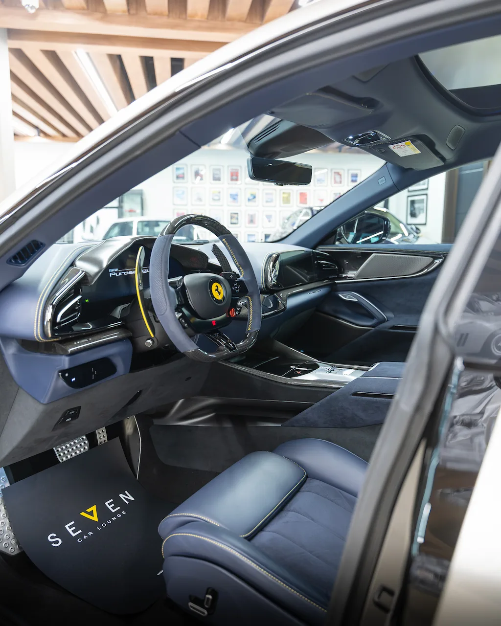 2025 Ferrari Purosangue angeboten von einem Supersportwagenhändler in Riyadh, Saudi-Arabien, Foto 7 von 19