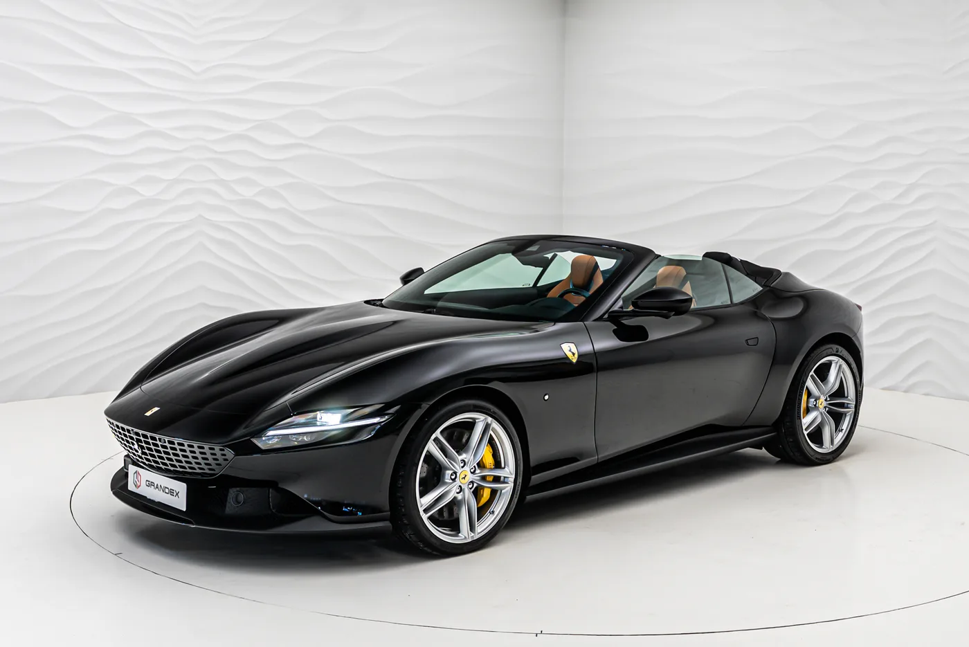 Ferrari Roma Spider angeboten von einem Fachhändler in Sengenthal, Deutschland, Foto 2 von 10