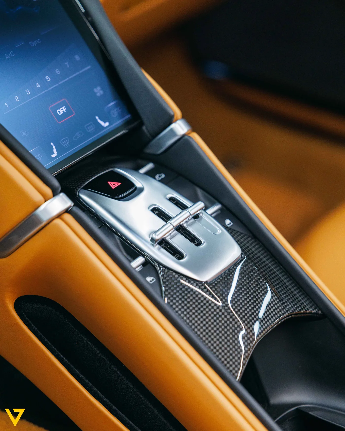 2024 Ferrari Roma Spider offered by a supercar dealer in Riyadh, Saudi Arabia, photo 5 of 16