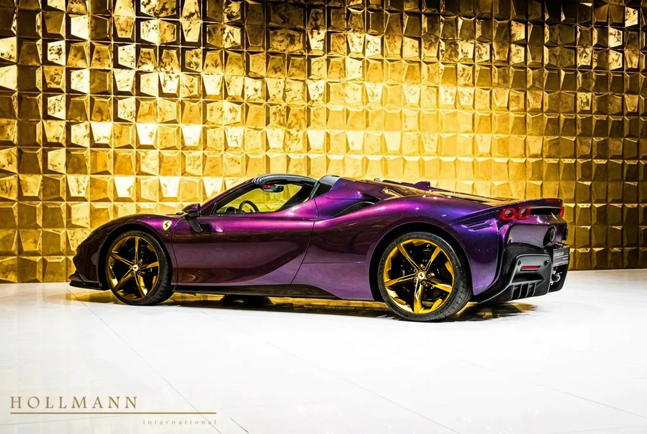 Ferrari SF90 Spider offered by a specialist dealer in Stuhr, Germany, photo 5 of 8