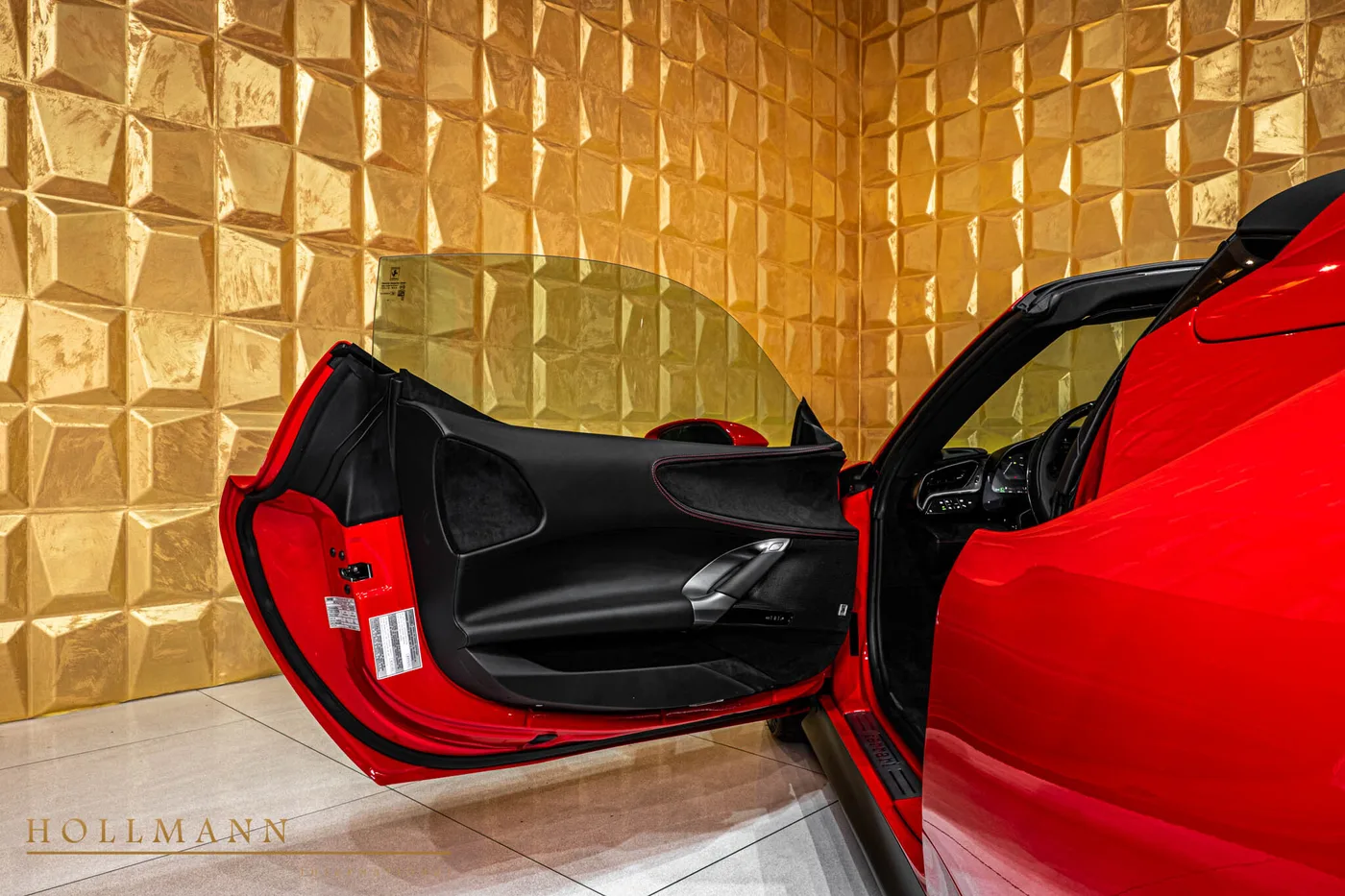 Ferrari SF90 Spider offered by a specialist dealer in Stuhr, Germany, photo 8 of 8