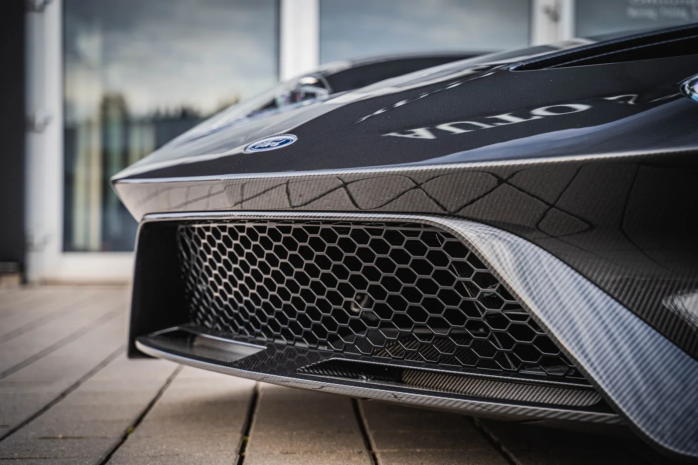 Ford GT proposée par un concessionnaire spécialisé à Hechingen, Allemagne, photo 15 sur 25