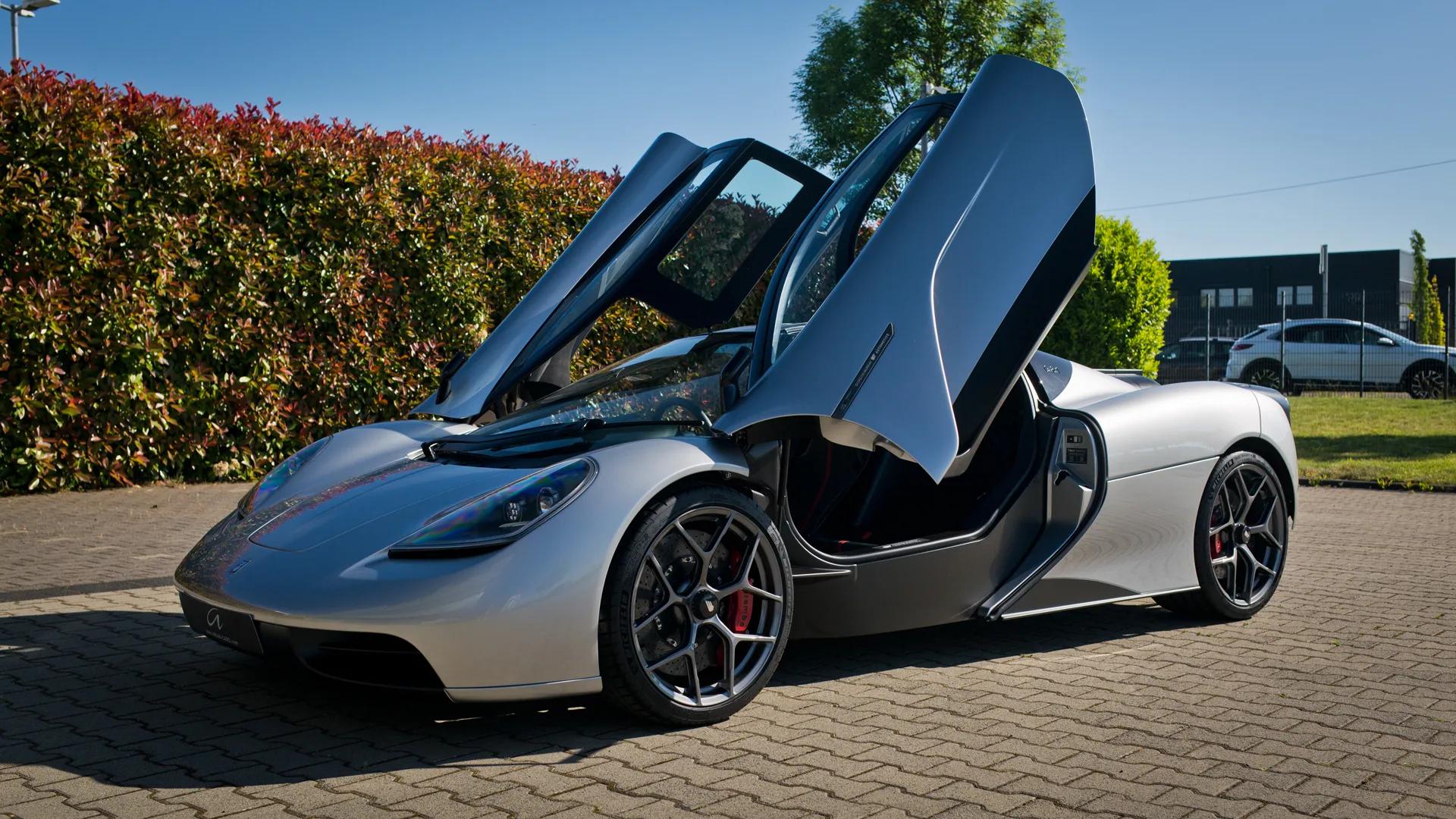 Gordon Murray Automotive T.50 angeboten von einem Fachhändler in Cologne, Deutschland, Hauptfoto