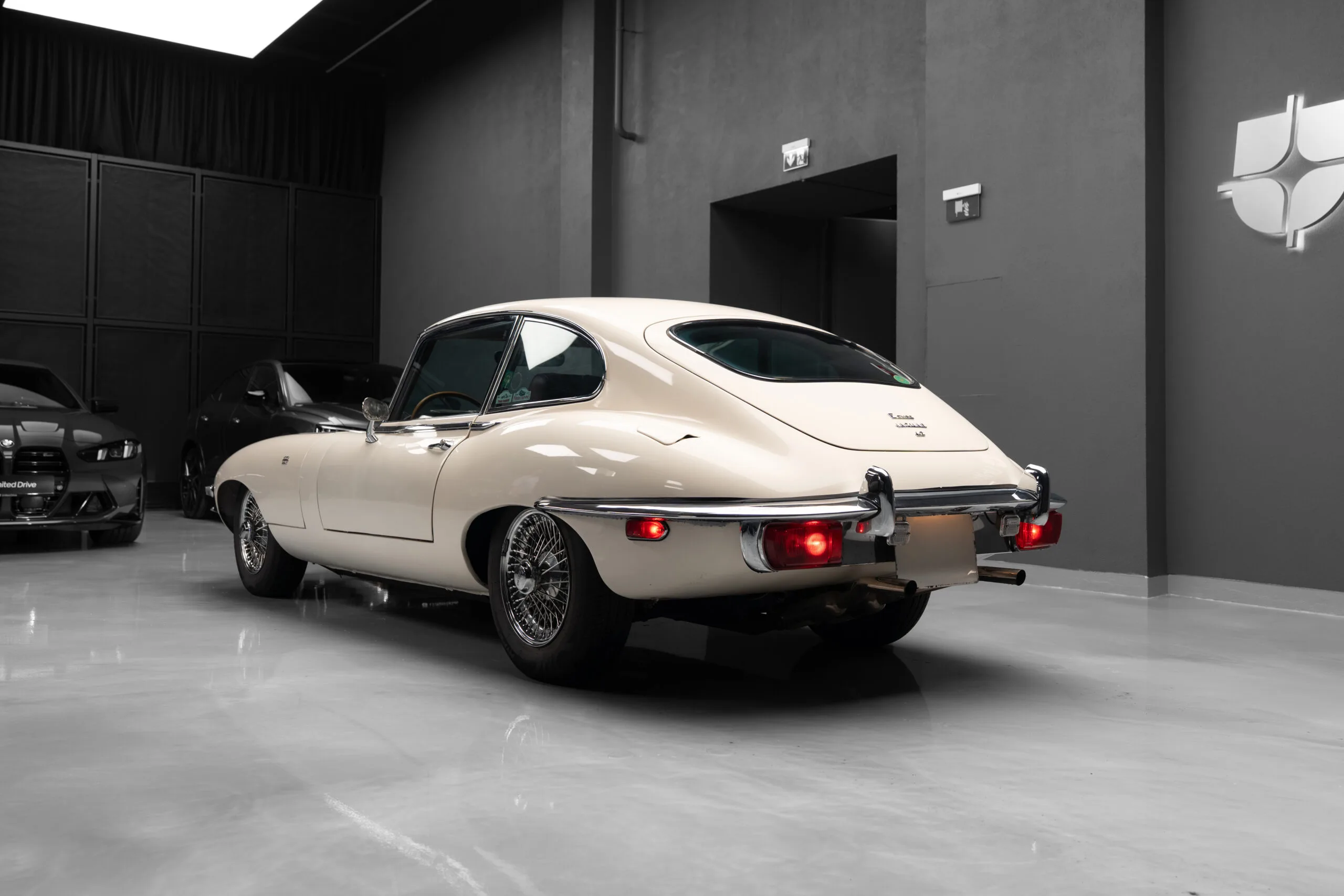 Jaguar E-Type Series 2 2+2, 27/27