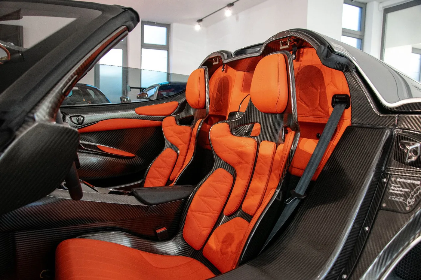 Koenigsegg CC850 offered by a specialist dealer in Haar, Germany, photo 14 of 21