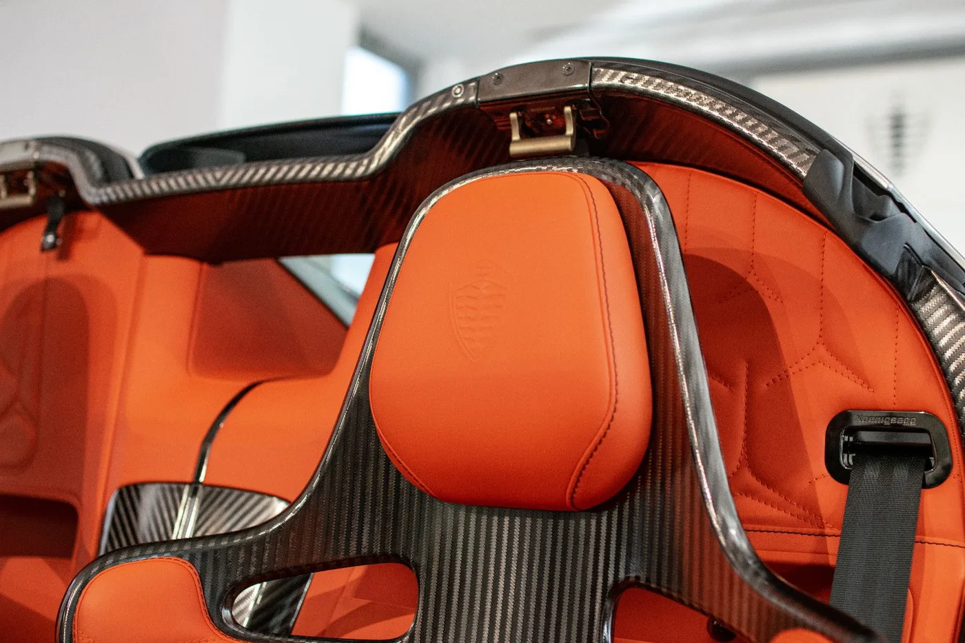 Koenigsegg CC850 offered by a specialist dealer in Haar, Germany, photo 15 of 21