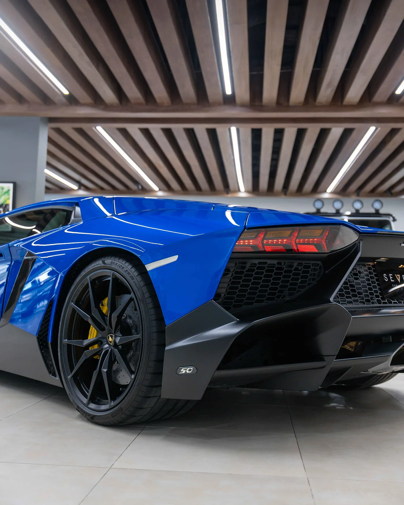 Lamborghini Aventador 50th Anniversary angeboten von einem Supersportwagenhändler in Riyadh, Saudi-Arabien, Foto 16 von 17