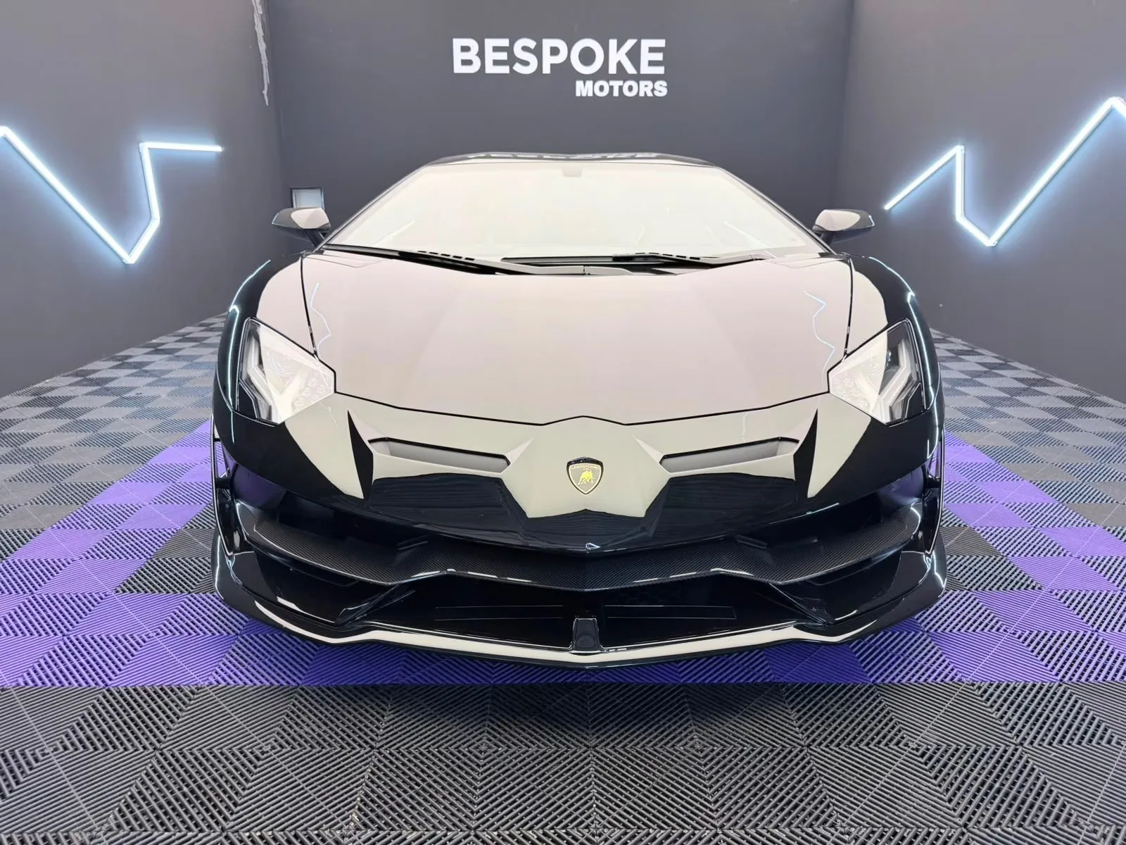 Lamborghini Aventador SVJ, 3/24
