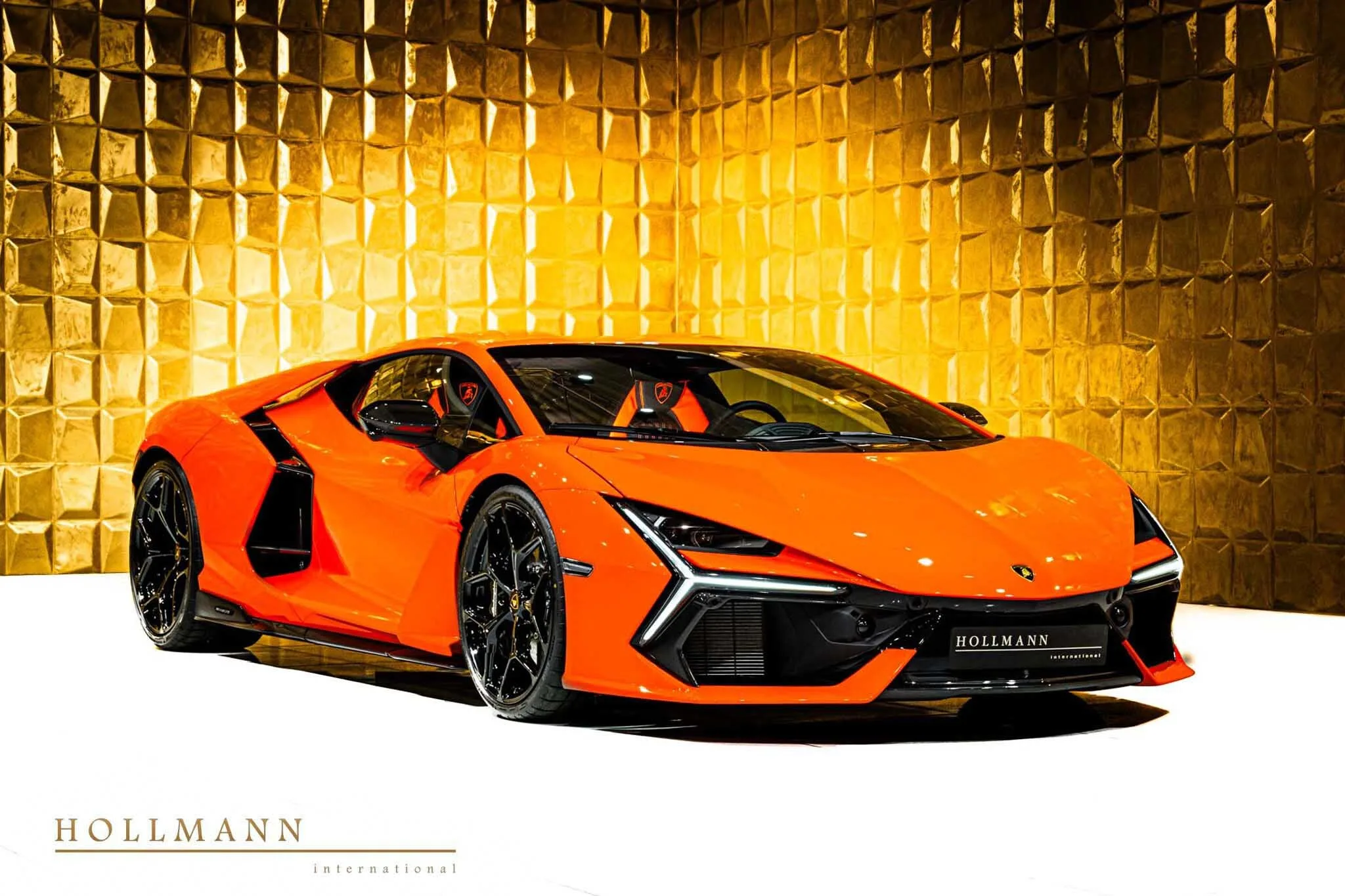 Lamborghini Revuelto angeboten von einem Fachhändler in Stuhr, Deutschland, Hauptfoto