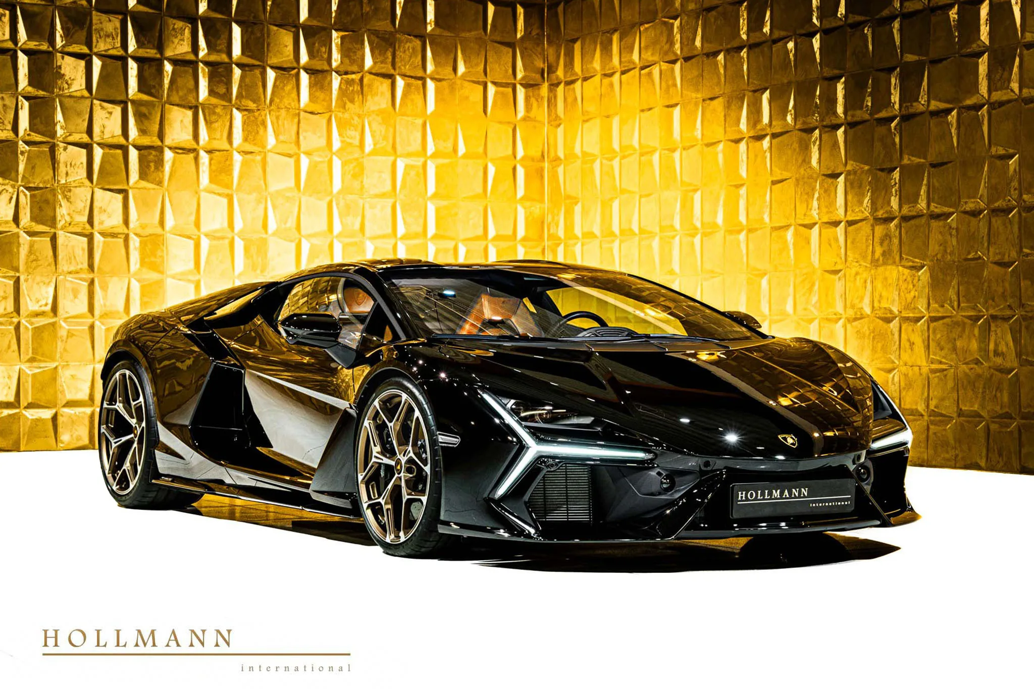 Lamborghini Revuelto angeboten von einem Fachhändler in Stuhr, Deutschland, Hauptfoto