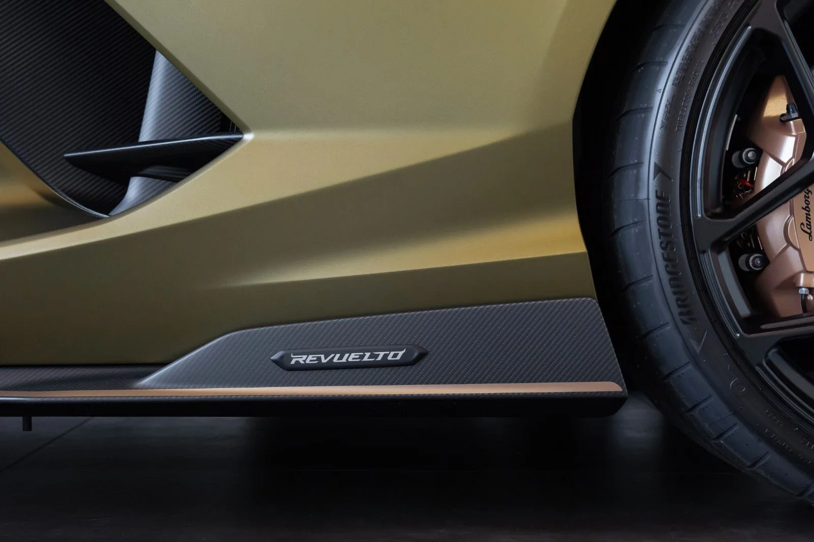 Lamborghini Revuelto, 16/30