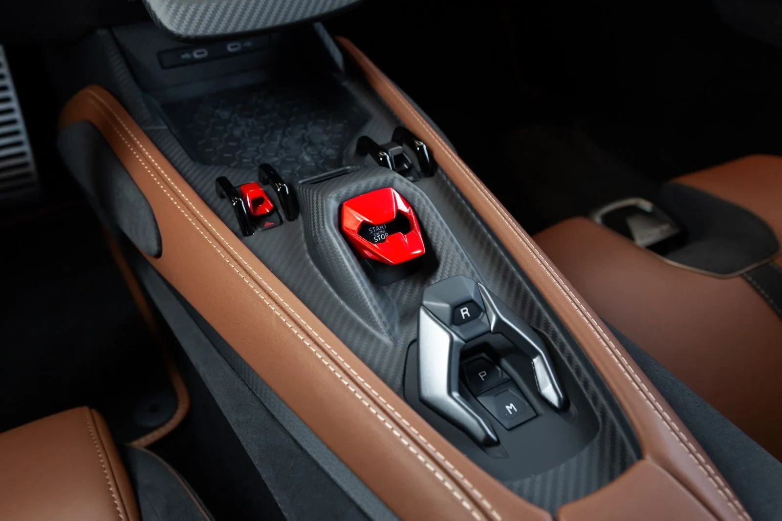 Lamborghini Revuelto, 27/30