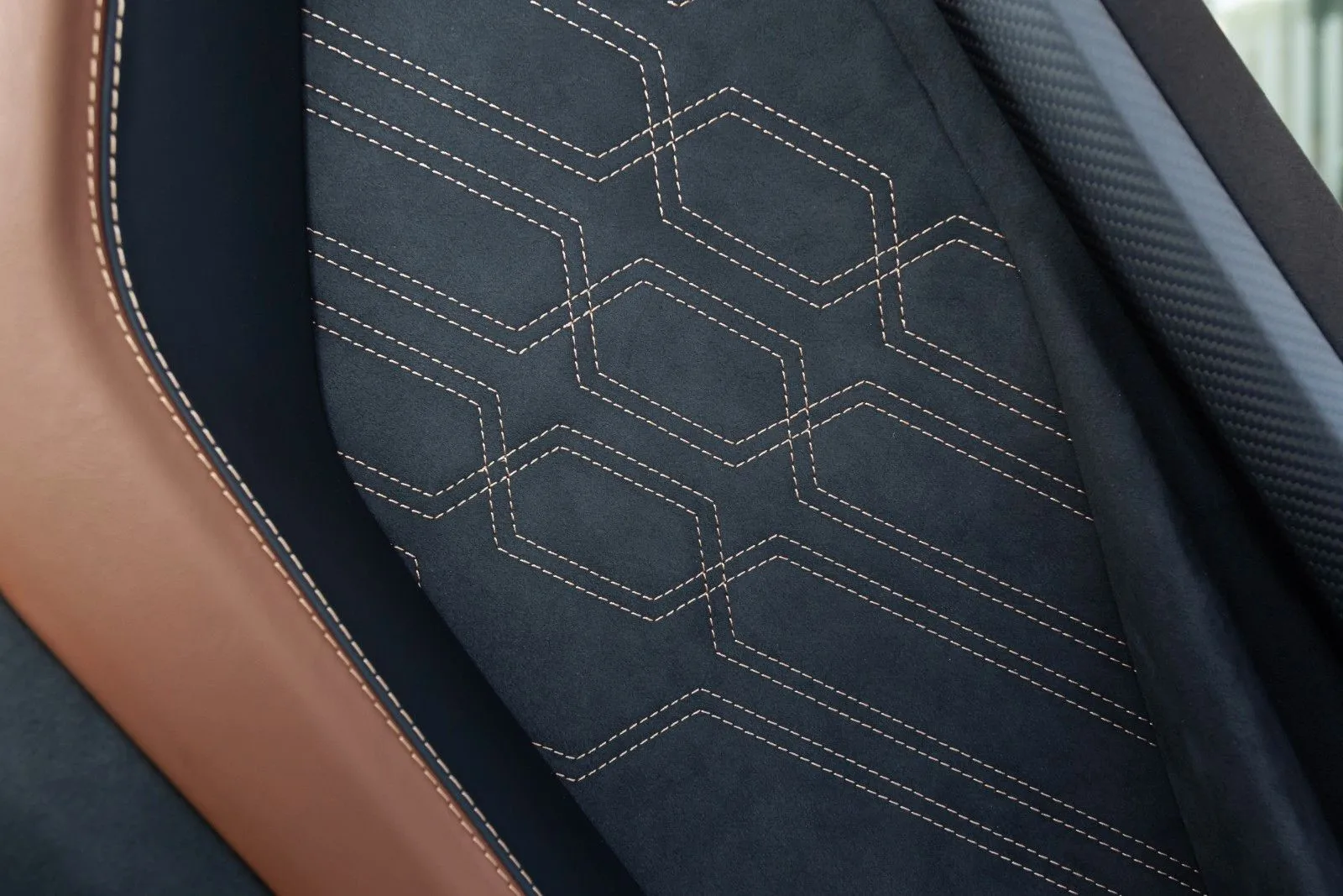 Lamborghini Revuelto, 30/30