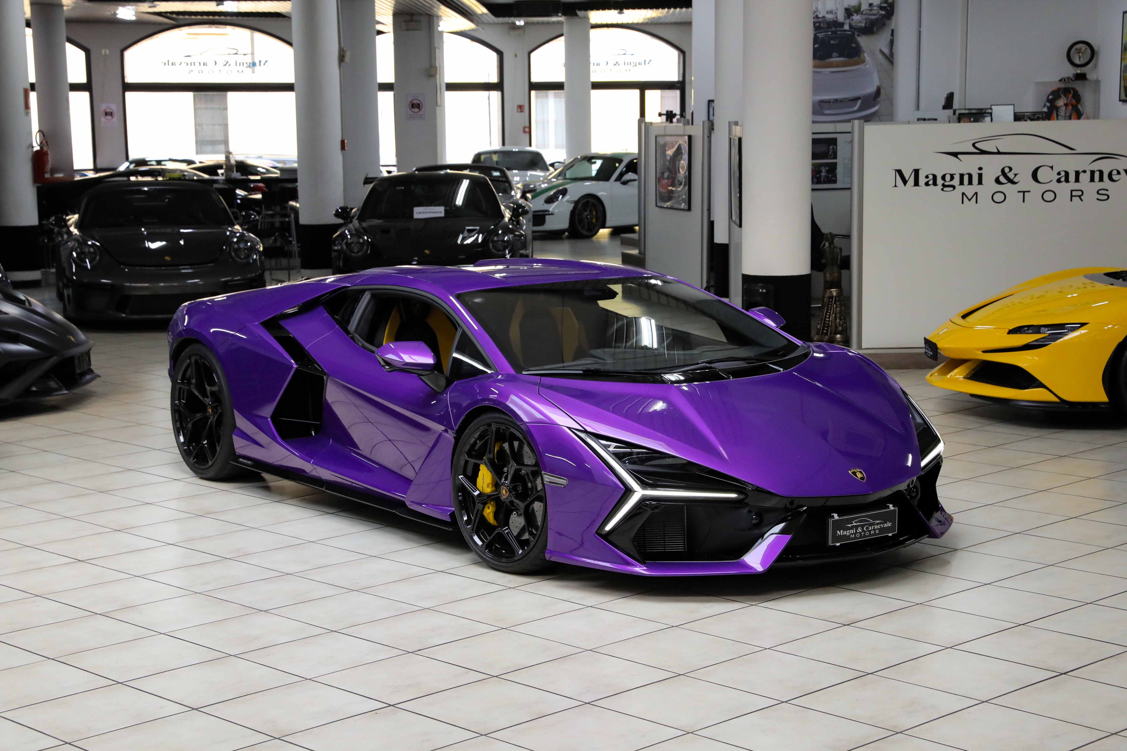 Lamborghini Revuelto angeboten von einem Fachhändler in Milan, Italien, Foto 2 von 20