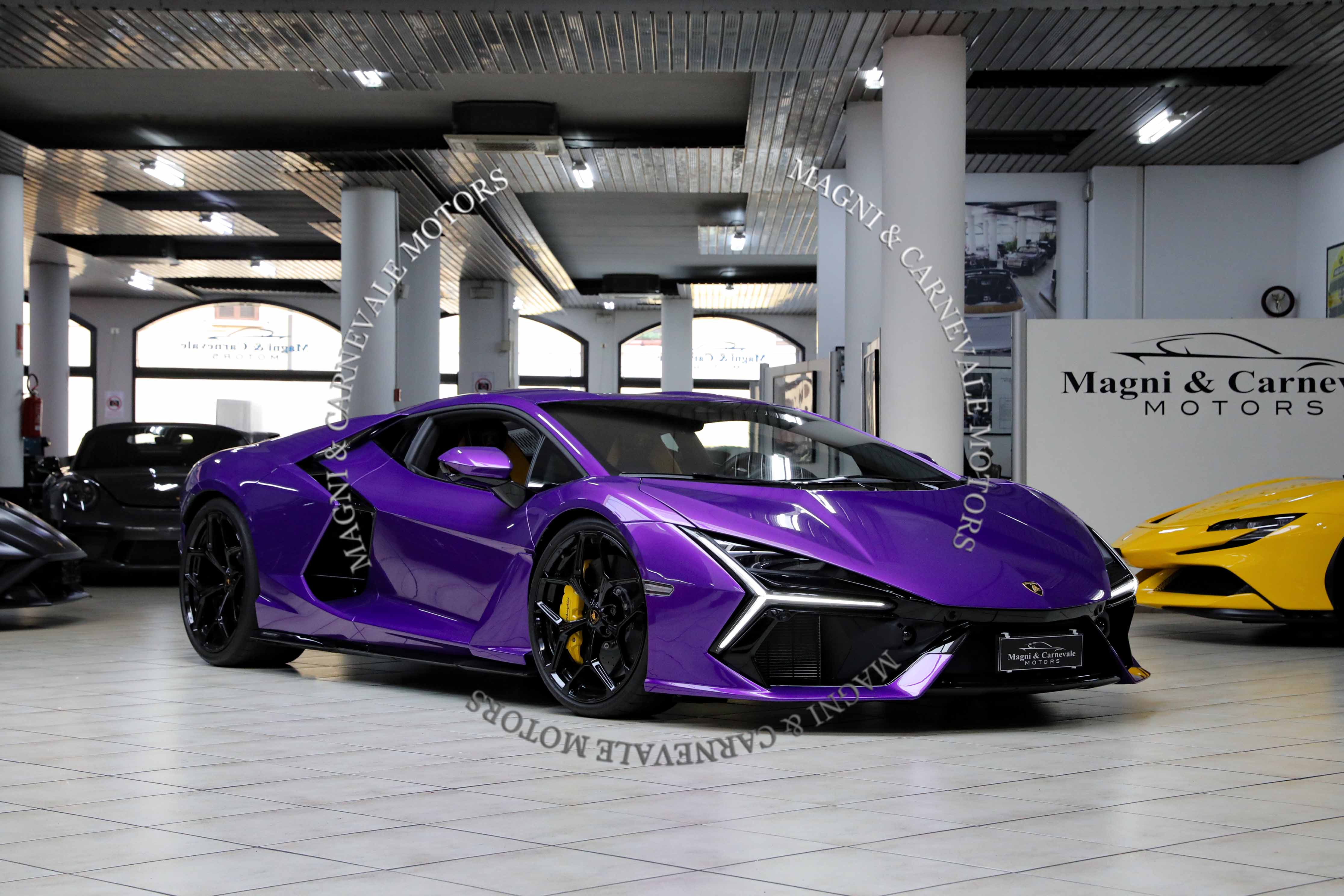 Lamborghini Revuelto angeboten von einem Fachhändler in Milan, Italien, Foto 4 von 20