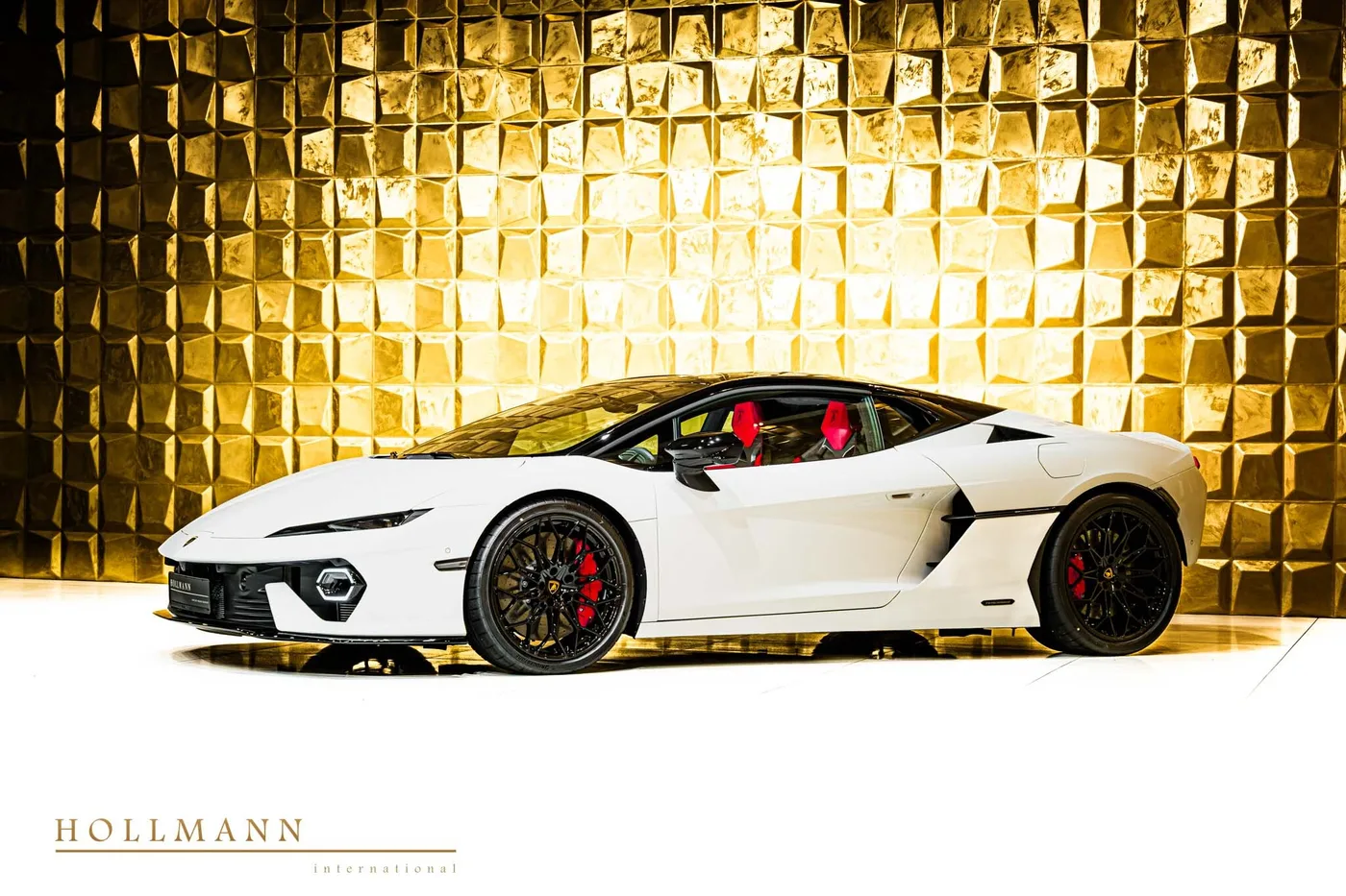 Lamborghini Temerario angeboten von einem Fachhändler in Stuhr, Deutschland, Foto 4 von 8