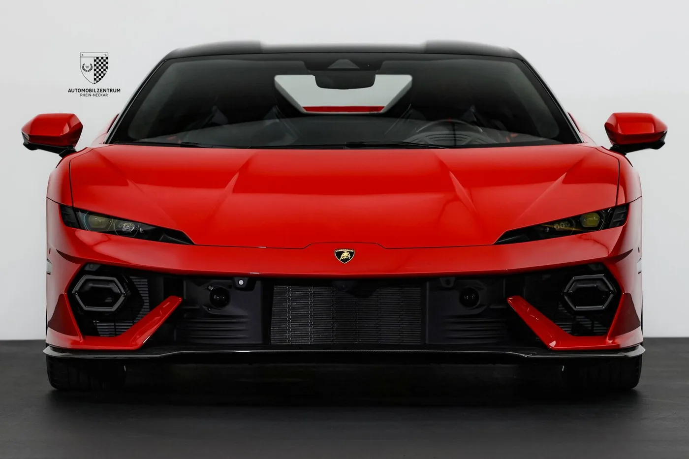 Lamborghini Temerario angeboten von einem Supersportwagenhändler in Viernheim, Deutschland, Foto 2 von 25