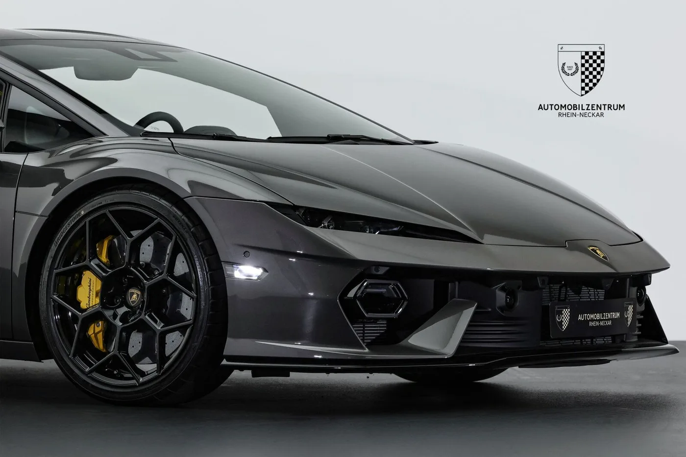 Lamborghini Temerario angeboten von einem Supersportwagenhändler in Viernheim, Deutschland, Foto 9 von 25