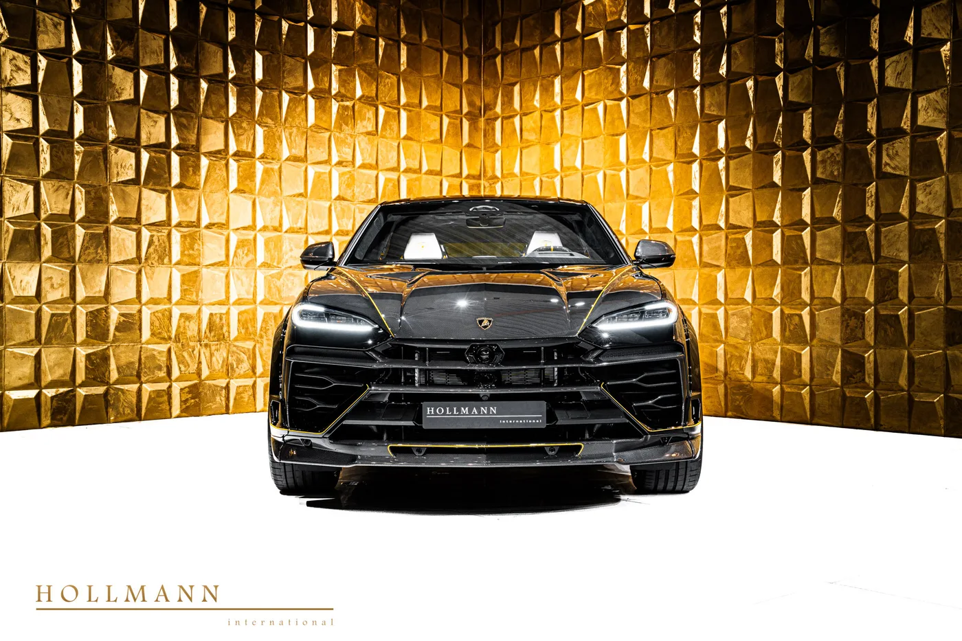 Lamborghini Urus SE proposée par un concessionnaire spécialisé à Stuhr, Allemagne, photo 3 sur 8