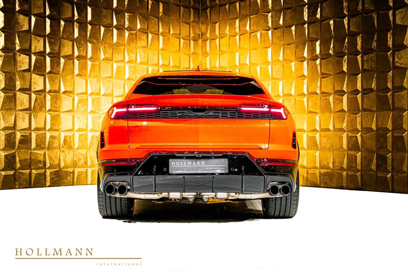 Lamborghini Urus SE proposée par un concessionnaire spécialisé à Stuhr, Allemagne, photo 8 sur 8