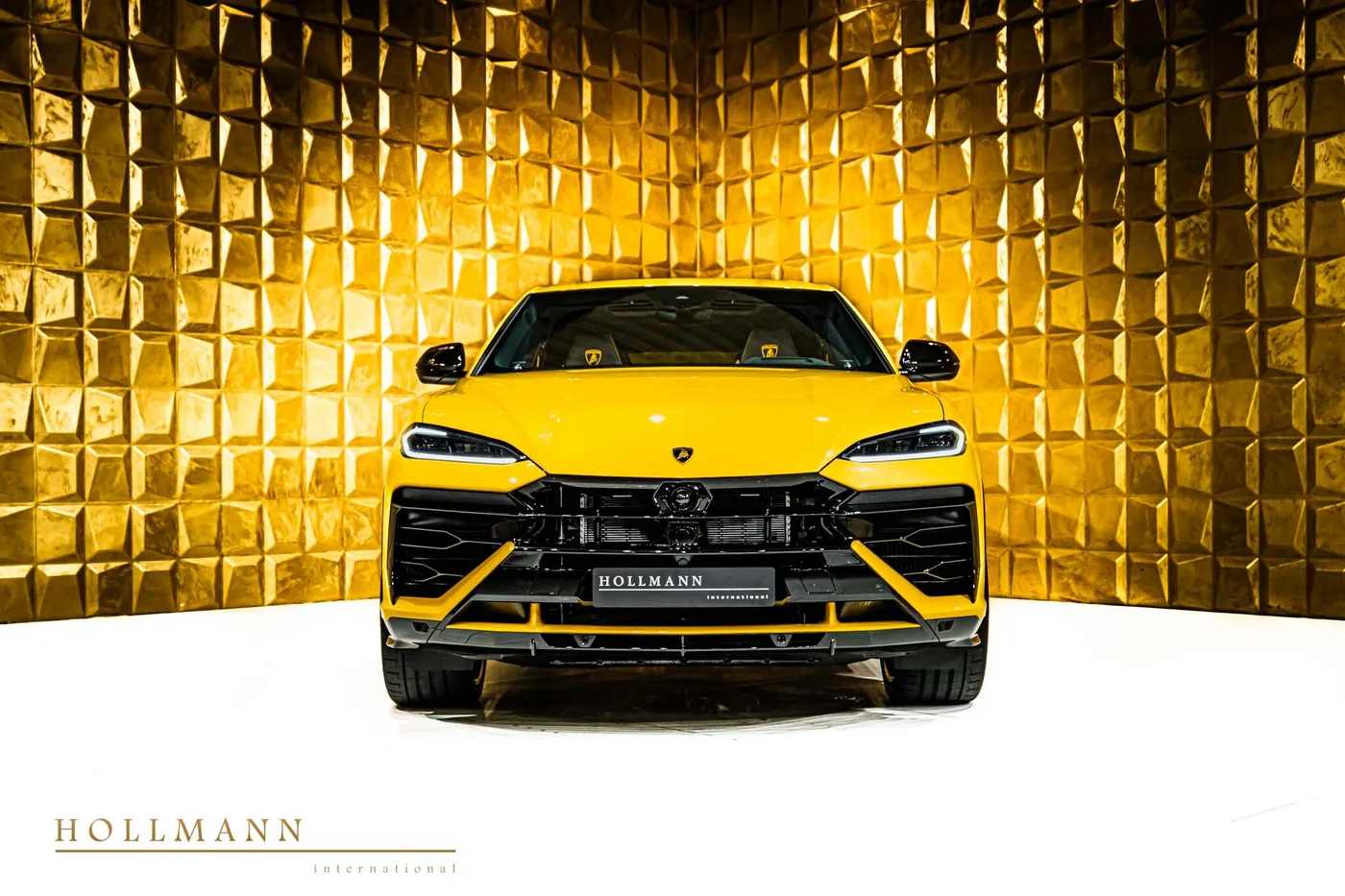 Lamborghini Urus SE angeboten von einem Fachhändler in Stuhr, Deutschland, Foto 3 von 8