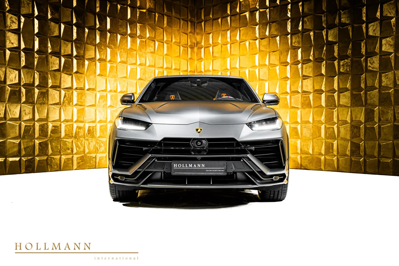 Lamborghini Urus Performante angeboten von einem Fachhändler in Stuhr, Deutschland, Foto 3 von 8