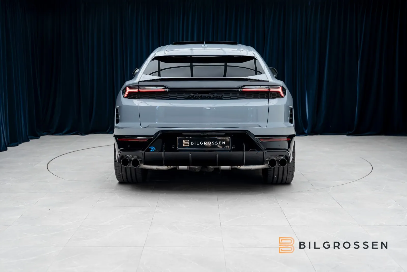 Lamborghini Urus SE, 4/25