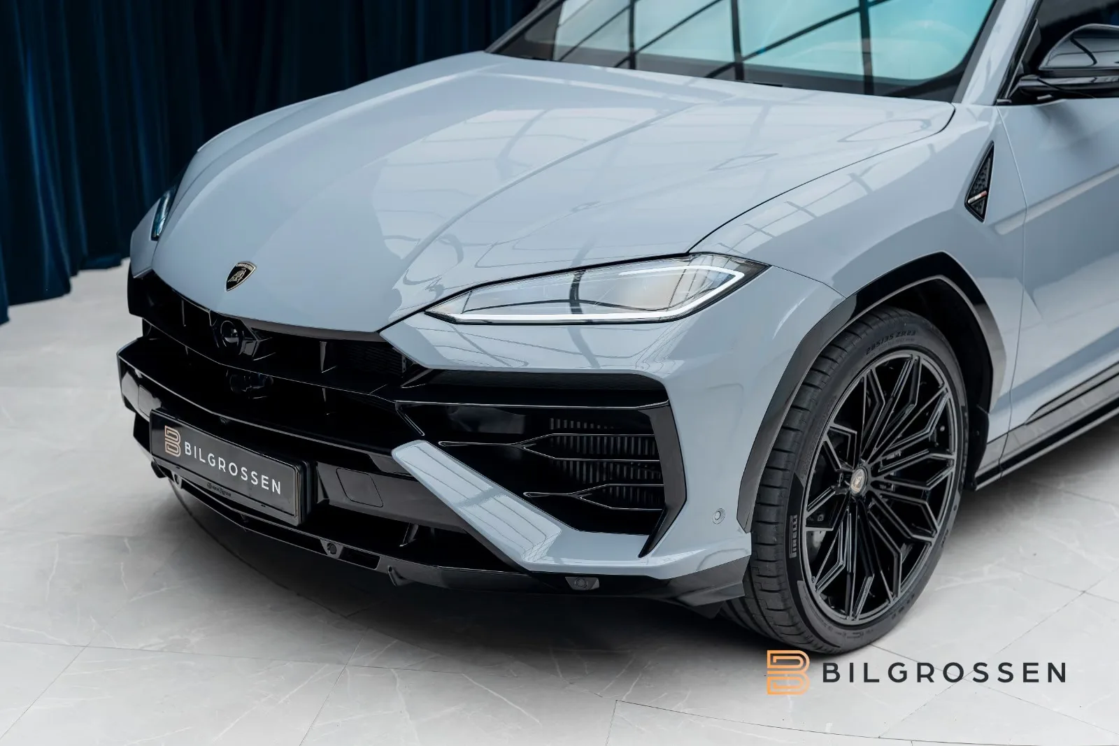 Lamborghini Urus SE, 9/25