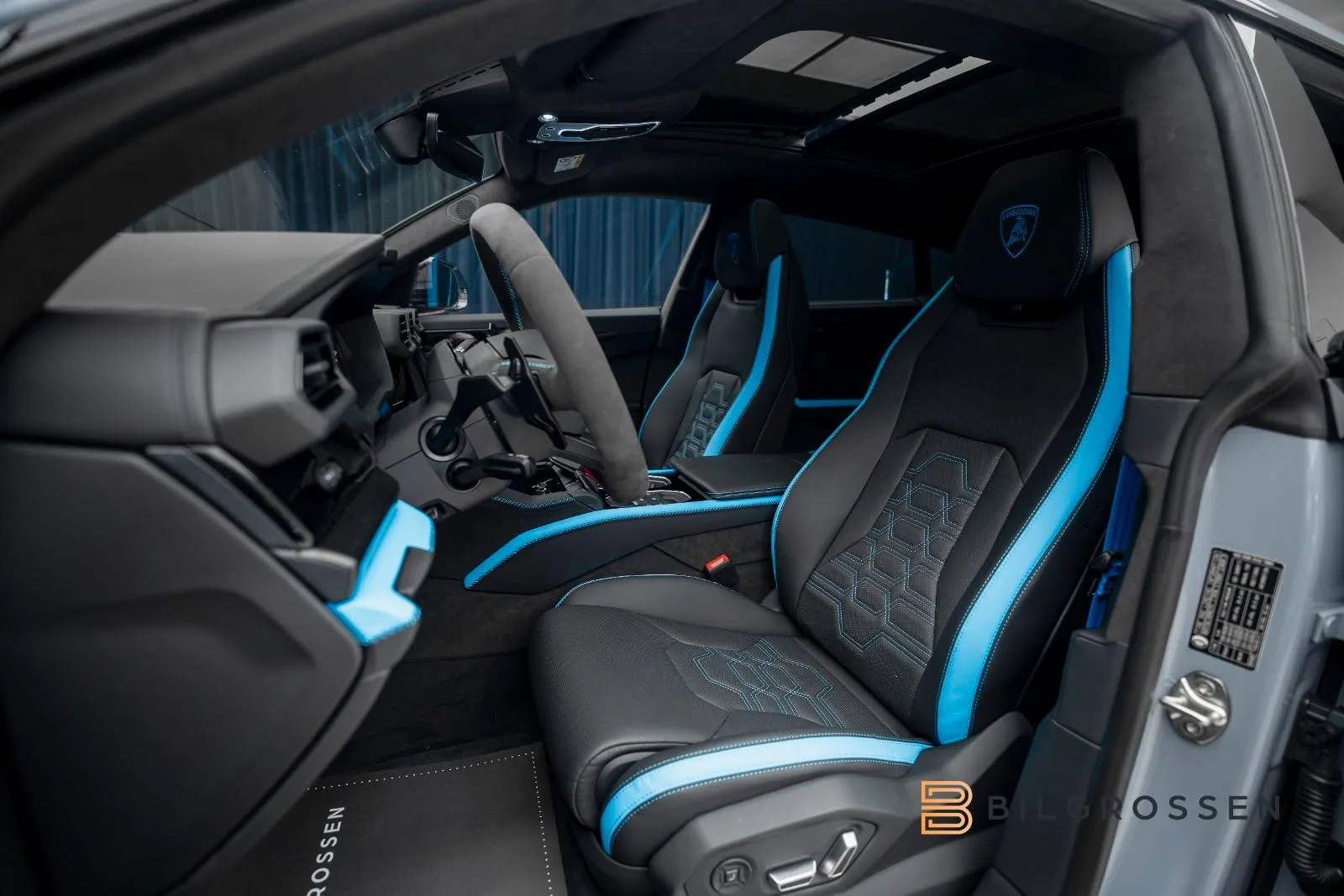 Lamborghini Urus SE, 16/25