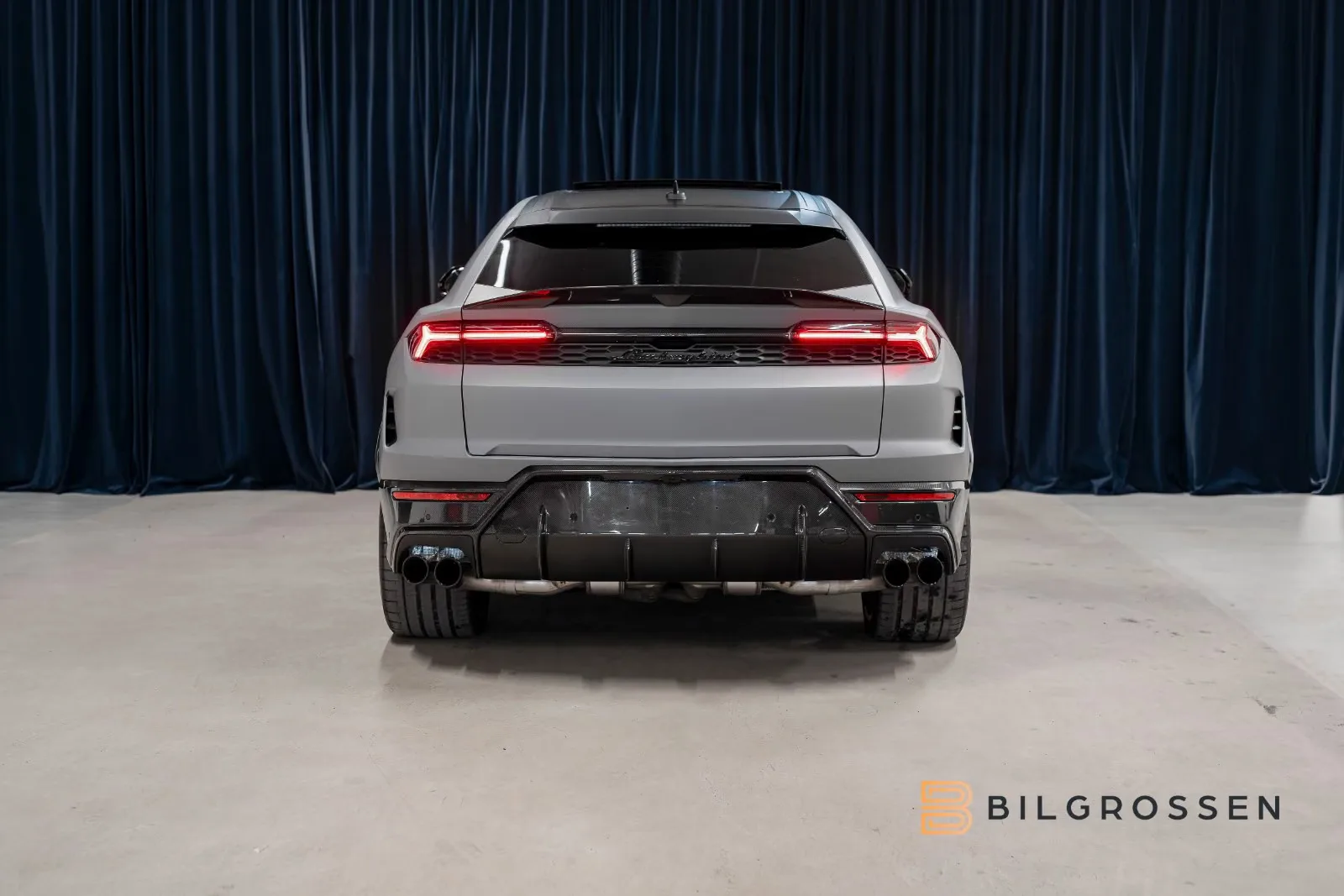 Lamborghini Urus SE, 4/23