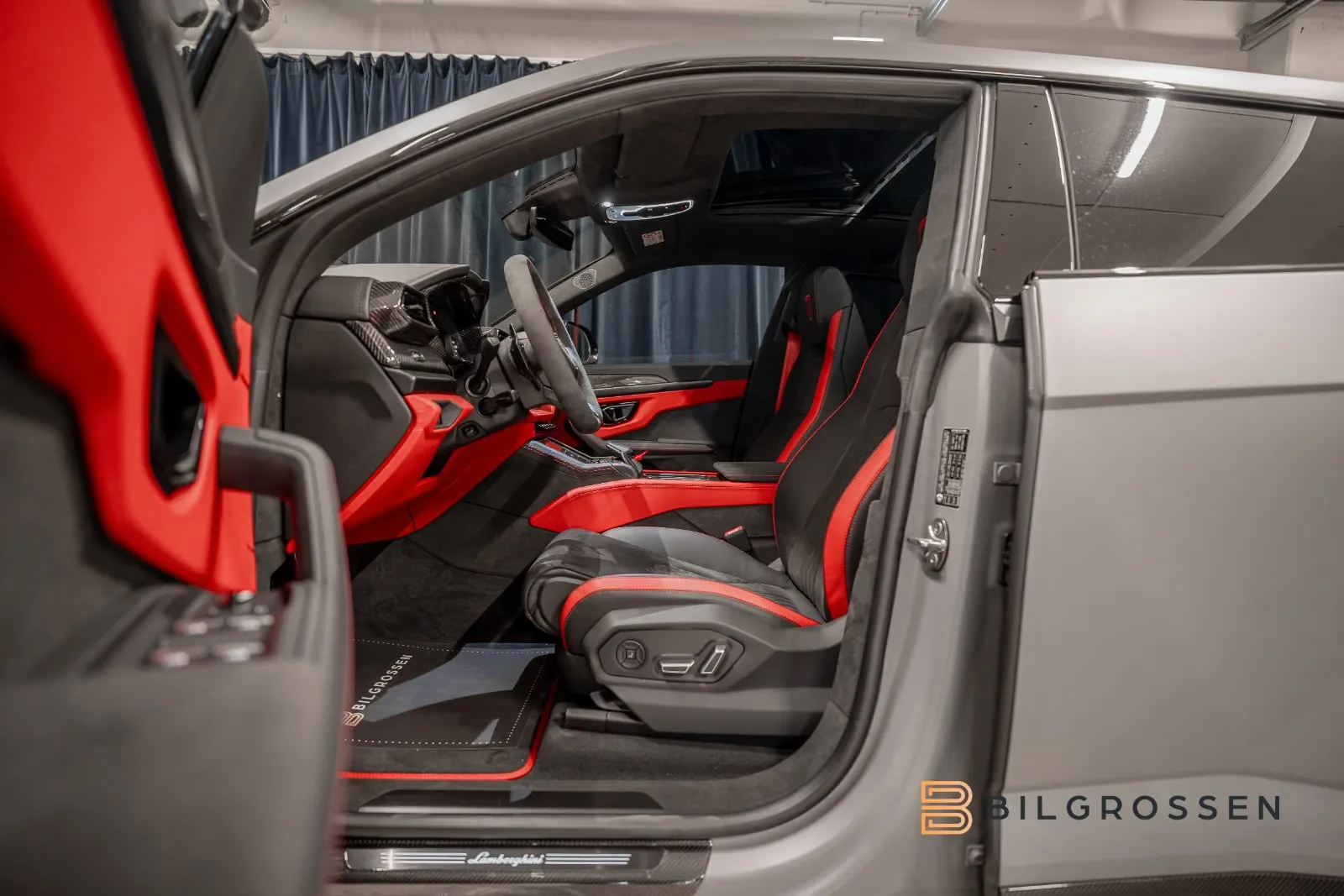 Lamborghini Urus SE, 14/23