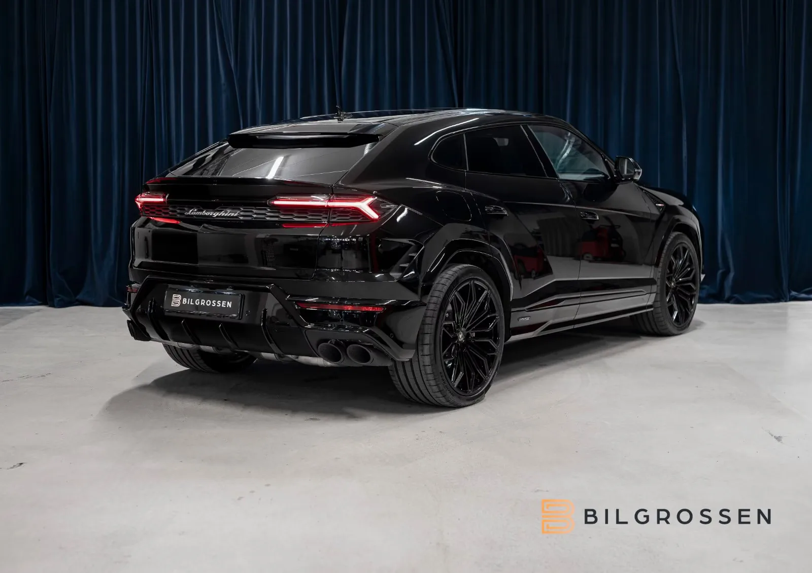 Lamborghini Urus SE, 6/27